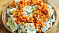 Kaşık Kaşık Yersin: Yoğurtlu Nohutlu Semizotu Salatası Tarifi