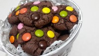 Rengarenk Lezzet: Çikolatalı Bonibonlu Kurabiye Tarifi