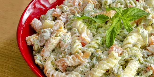 Doyuran İkili : Makarna Salatası Tarifi