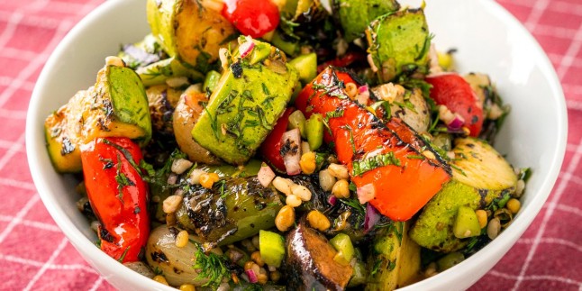 Çok da Sağlıklı : Köz Sebze Salatası Tarifi