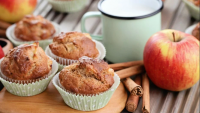 Kokusu Her Yeri Sarsın: Elmalı Tahinli Muffin Tarifi