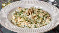 Her Yemeğin Yanına : Lahana Salatası Tarifi