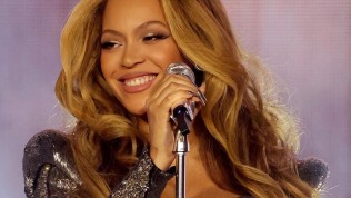 Beyoncé launches hair care brand Cécred