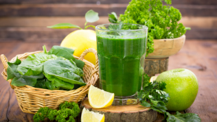 Vitamin Deposu: Yeşil Detoks Smoothie Tarifi