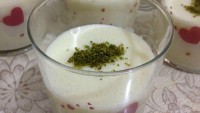 Sütlü Tatlıların En Kolayı : Muhallebi Tarifi