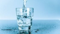 Kısa Sürede Kilo Verdiren En Sıra Dışı Diyet: Su Diyeti