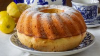 10 Dakikada Fırında : Limonlu Kek Tarifi